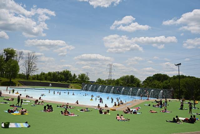 1271440_web1_VND-TE-wavepool3-060514