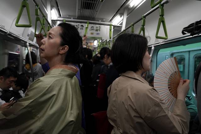 1274602_web1_GTR-JAPANLOOP09