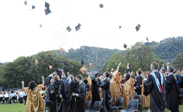 1282806_web1_Pal-RHSgrad9-062019.JPG