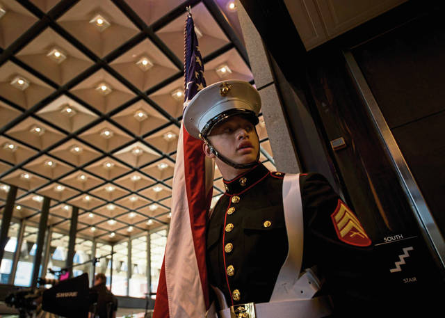1284473_web1_ptr-flagday03-061519