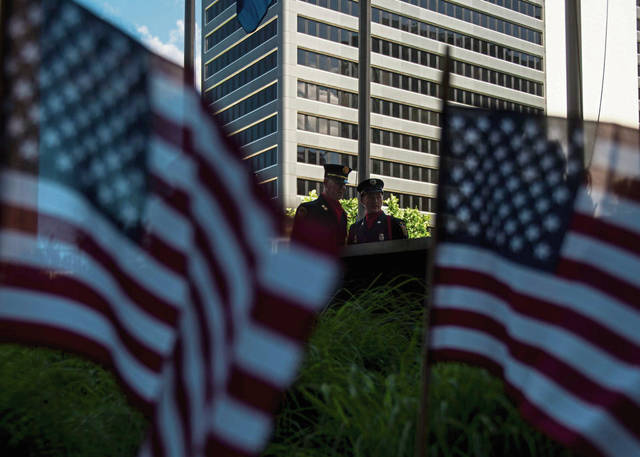 1284473_web1_ptr-flagday08-061519