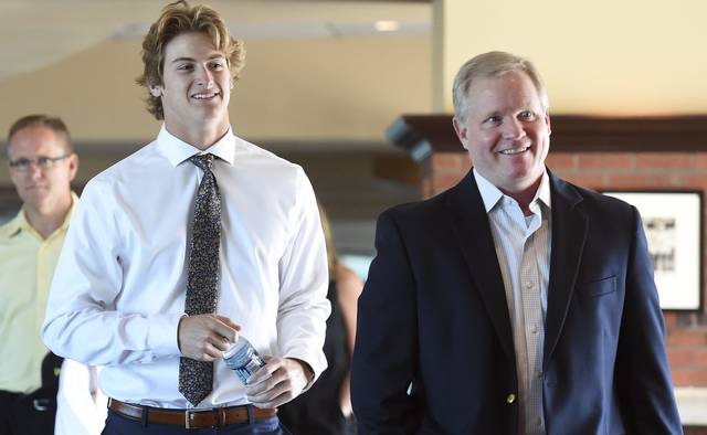 1286883_web1_PTR-Priester04-061219