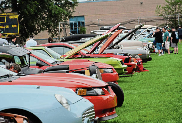 1294859_web1_Pal-Oakcarshow11-062719