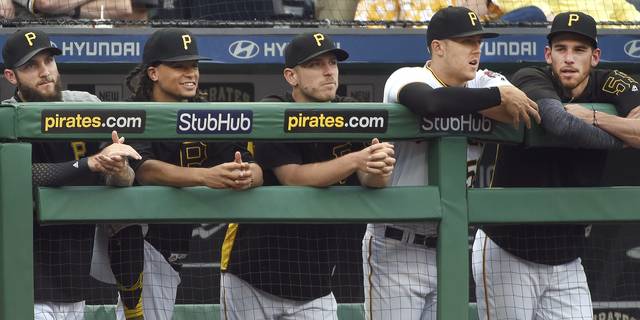1295213_web1_GTR-Bucs05-080318
