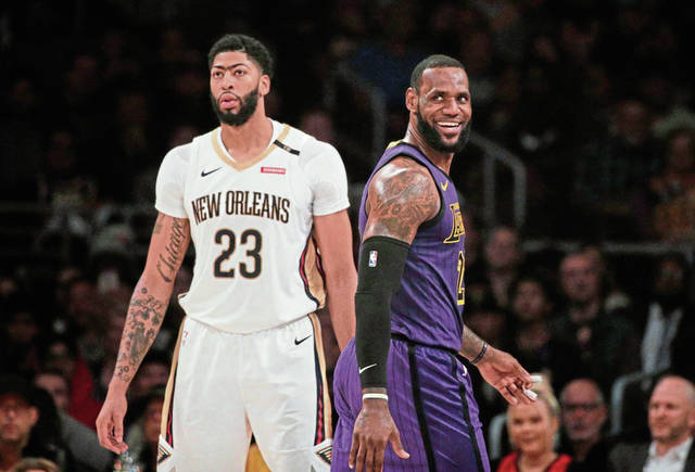1299231_web1_gtr-anthonydavis