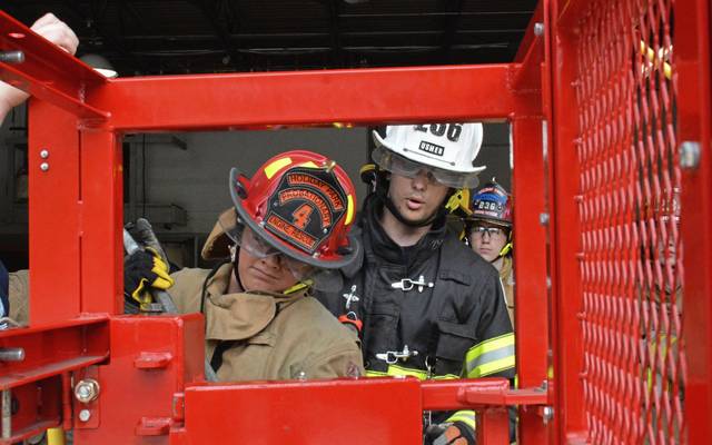 1320639_web1_Pal-firecamp7-062719