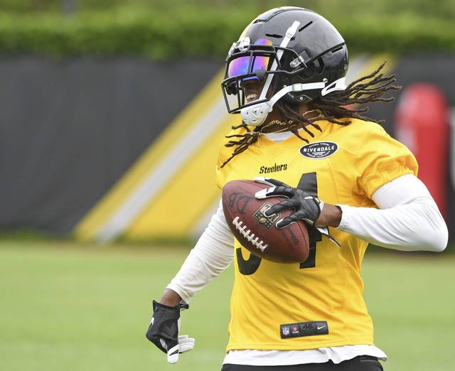 1331449_web1_gtr-steelers02-052419