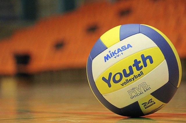 1336944_web1_ptr-VolleyballSTOCK