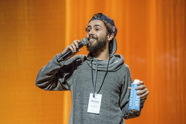 1350831_web1_gtr-TV-ramy-01042019