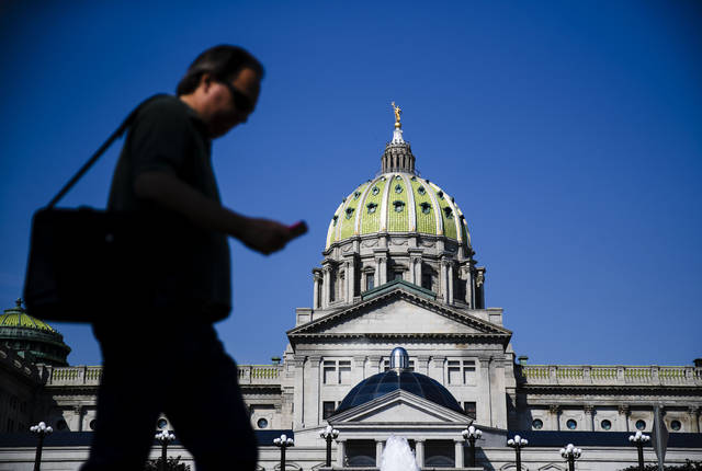 1351198_web1_1351198-86b778d122eb438b85dfe42fdf333d34