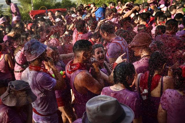 1359471_web1_gtr-spanishwine03-070119