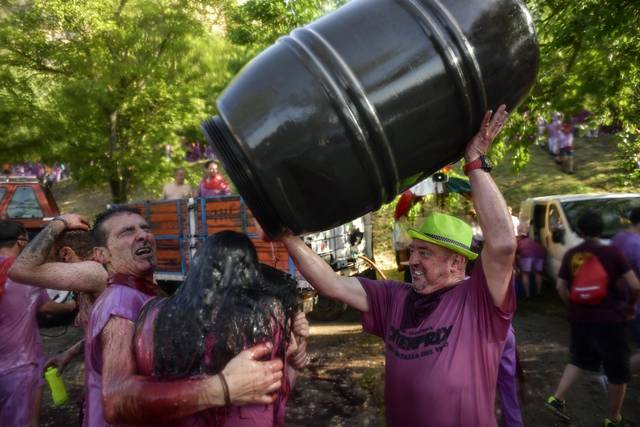 1359471_web1_gtr-spanishwine06-070119
