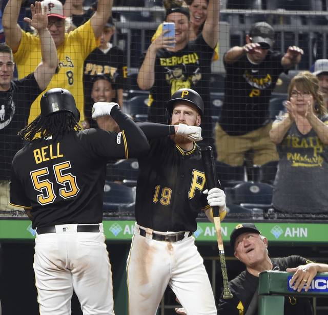 1360202_web1_GTR-Bucs08-070219