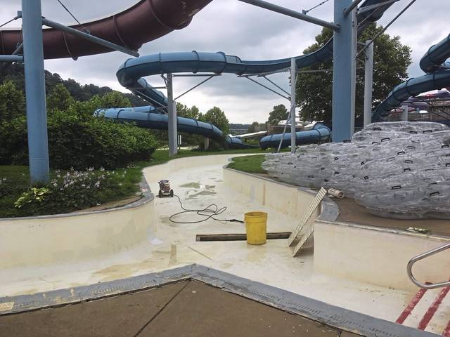1368461_web1_PTR-LAZYRIVER-1