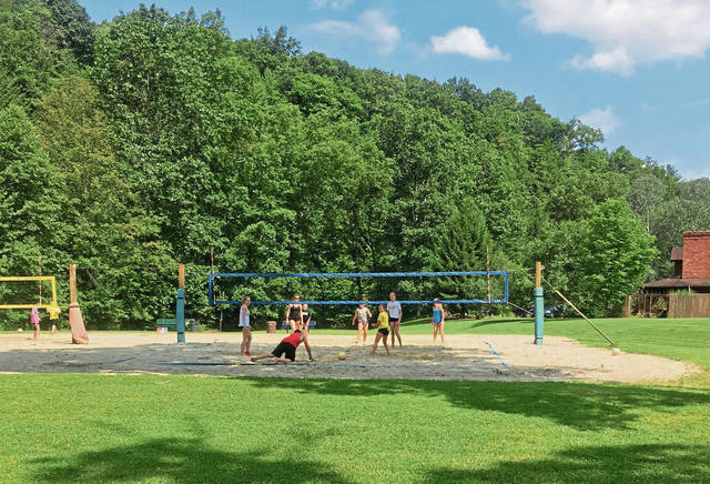 1368953_web1_VND-FloodedVolleyball4-072019