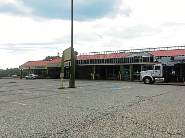1370776_web1_te-mcginnisconstruction02-071119