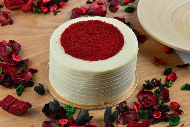 1377398_web1_red-velvet-cake-3960016_1920