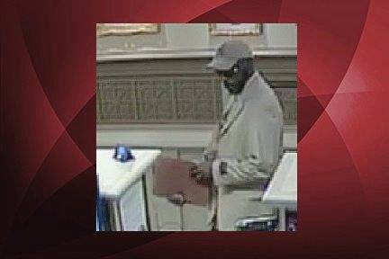 1398945_web1_ptr-DollarBankrobbery-071219