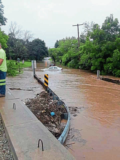 1399832_web1_GalleyFlood03