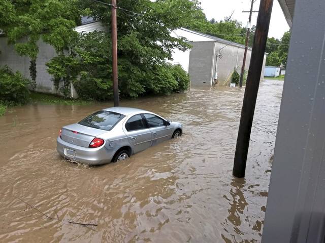 1405299_web1_gtr-floodfolo9