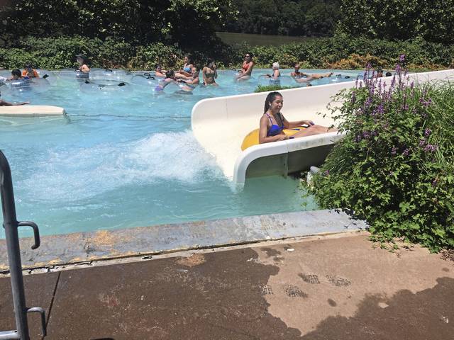 1412936_web1_PTR-LAZYRIVER-GABBYNEW