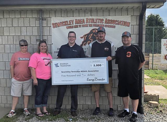 1413675_web1_gtr-Sewickleydonation-071619