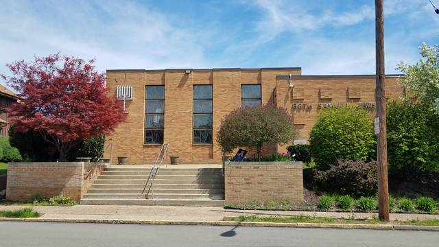 Beth Samuel to host rummage sale