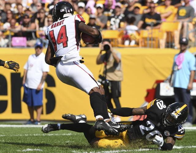 1417974_web1_gtr-steelers20-100818