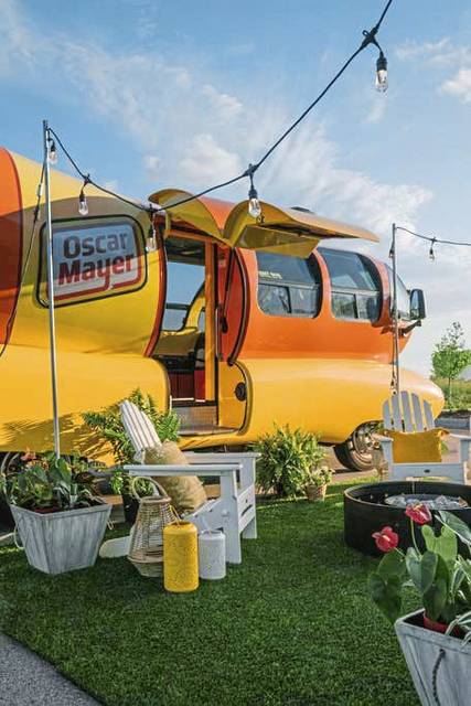 1428073_web1_ptr-WienermobileRent-09-071919