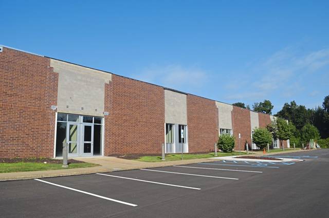 1433521_web1_nj-thornhillbuildingsold2-080119