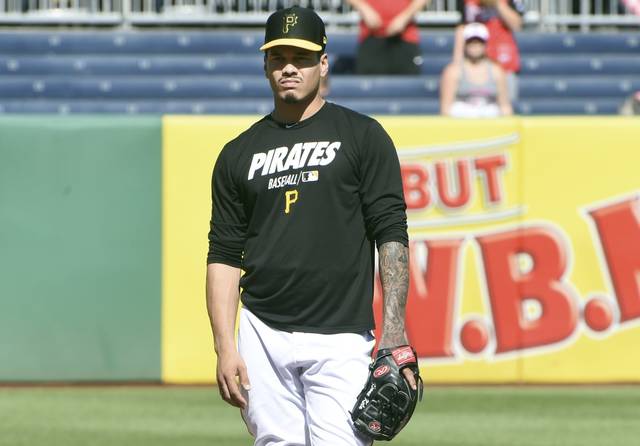 1436746_web1_GTR-Bucs-Kela02-070519