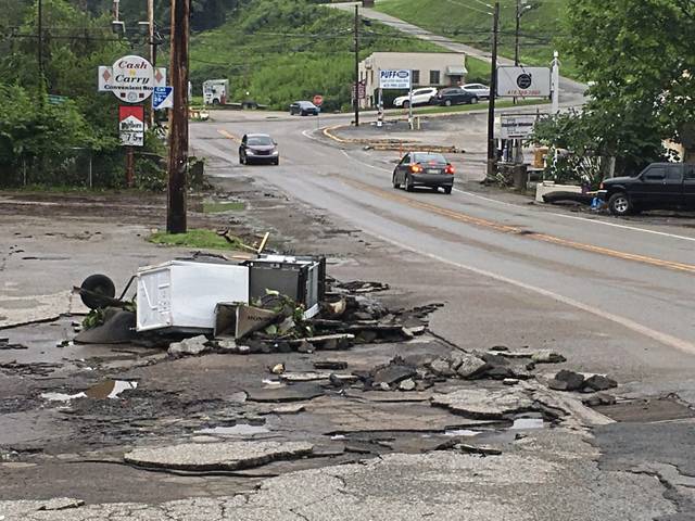 1443575_web1_pal-floodingdamage03-080119