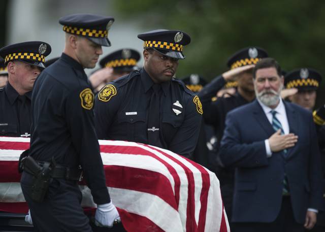 1447352_web1_PTR-HallFuneral308-072319