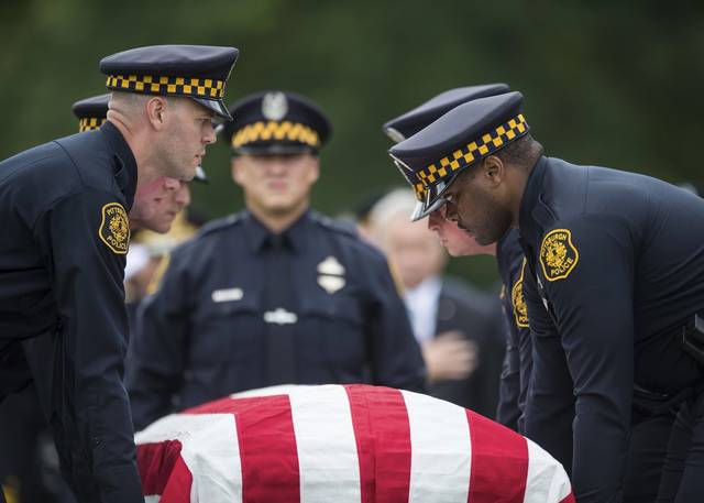 1447352_web1_PTR-HallFuneral309-072319