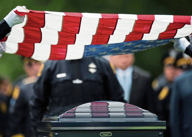 1447352_web1_PTR-HallFuneral312-072319
