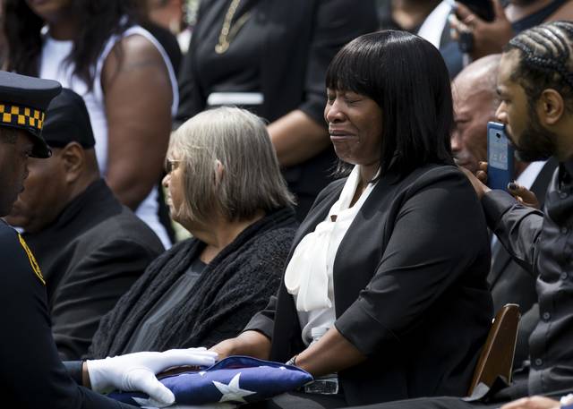 1447352_web1_PTR-HallFuneral318-072319