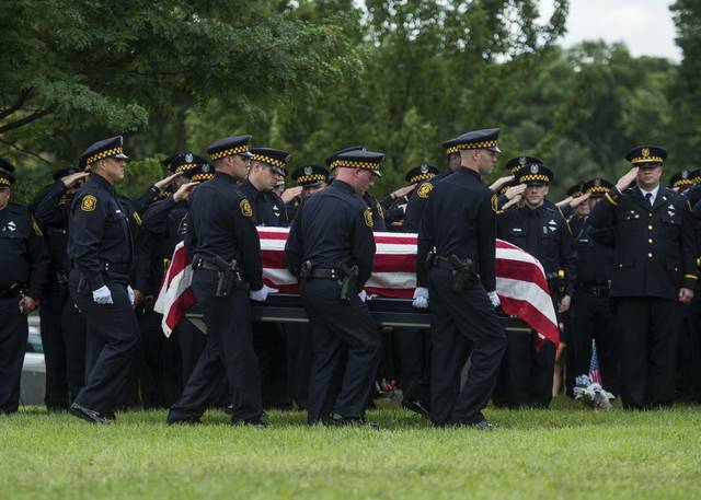 1447352_web1_PTR-HallFuneral323-072319