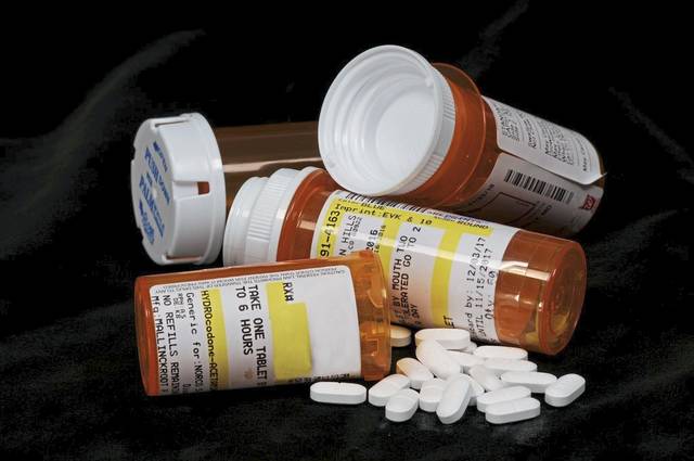 1452694_web1_opiods