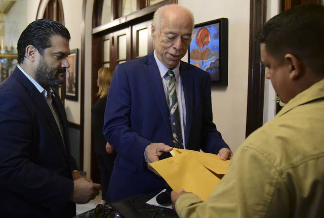 Slide 
													
													6