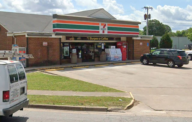 1457881_web1_ptr-VaBeach711-072619