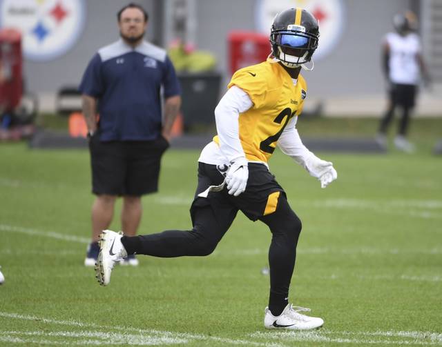 1458884_web1_gtr-steelers02-061419