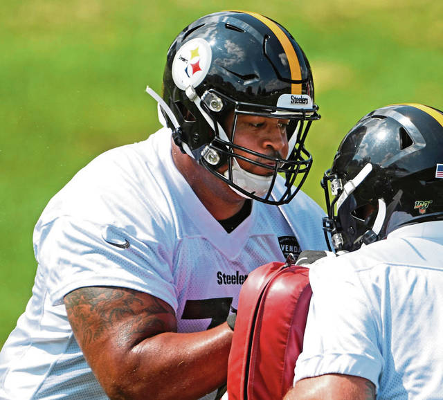 1466645_web1_gtr-steelers03-072819