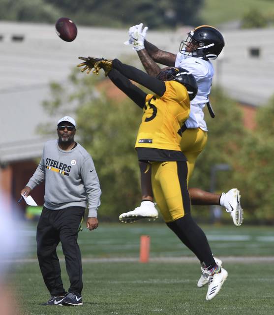 1472283_web1_gtr-steelers14-073019