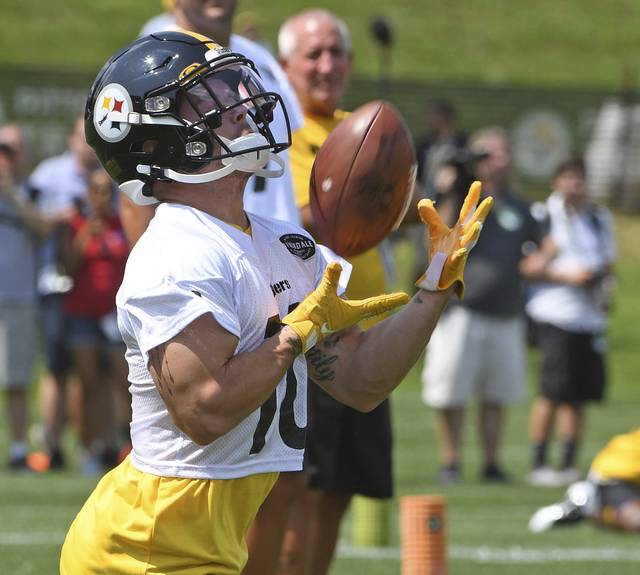 1483474_web1_gtr-steelers04-072719
