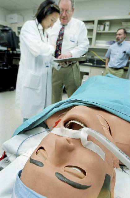 1447191_web1_gtr-hth-MANNEQUINS-01-073019--