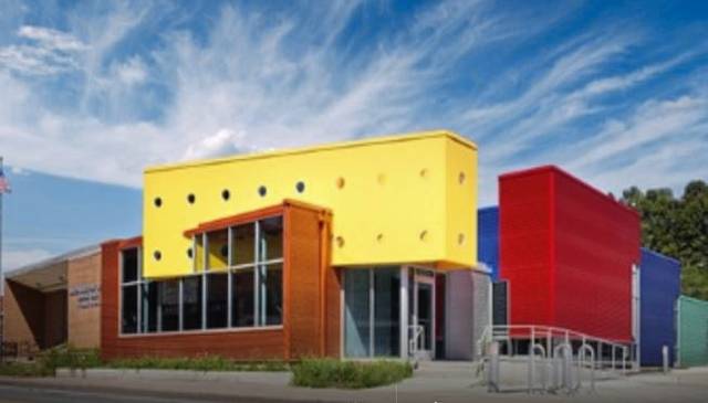 Sharpsburg and Cooper-Siegel libraries offer programs