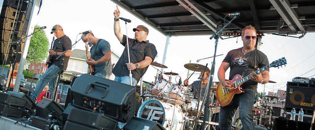 1473161_web1_gtr-OA-gig7-080519