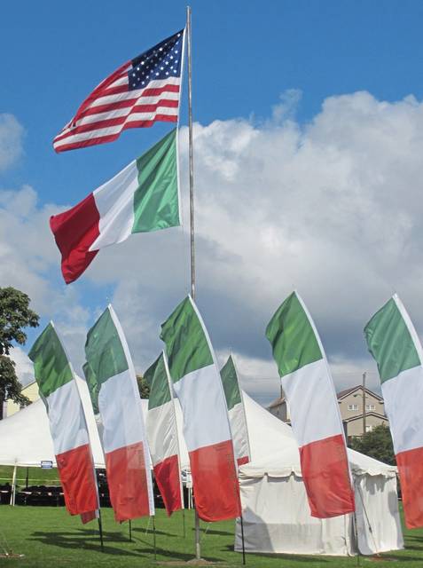 1473821_web1_VND-LIV-FESTA-VANDER-14