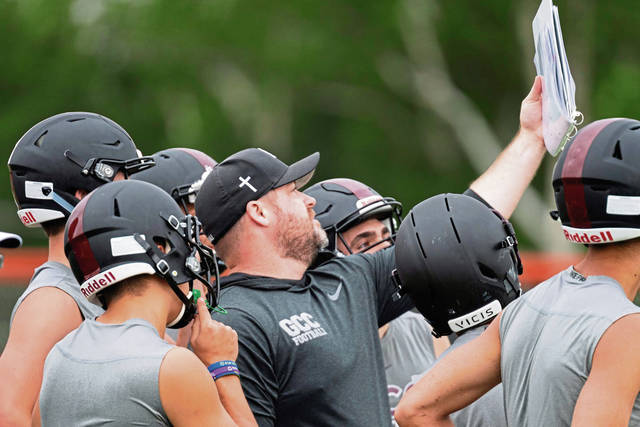 New coach Bret Colbert to rely on talented returning roster at Greensburg C.C.
