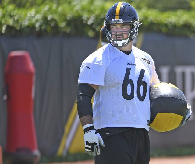 1484790_web1_gtr-steelers01-061219